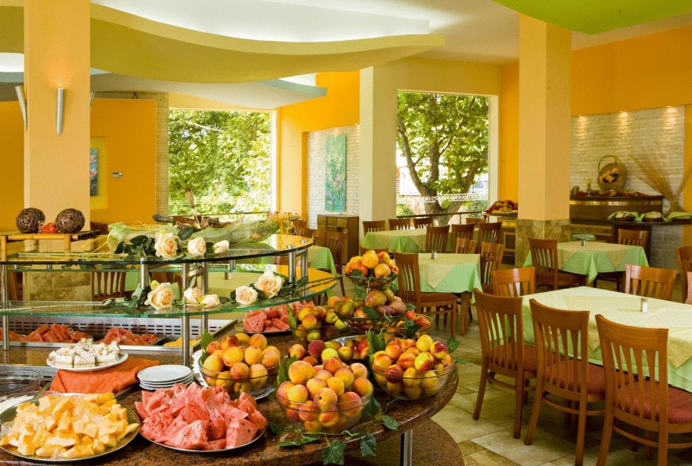 Hotel Orhidea Albena Exterior photo